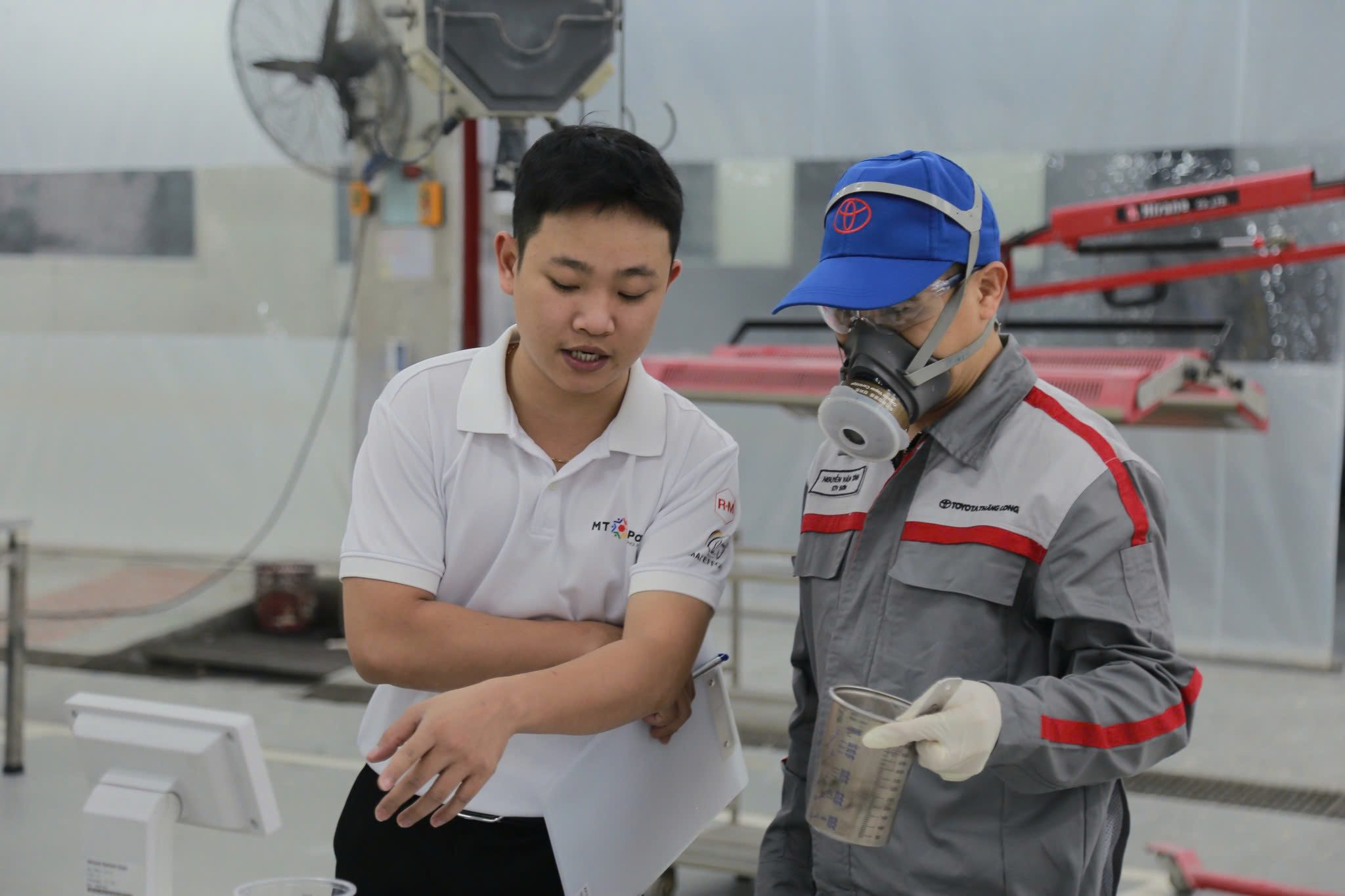 Kỹ thuật Công nghệ Sơn ô tô z6649798409081_20b759cc006e84549a542491ca94f517