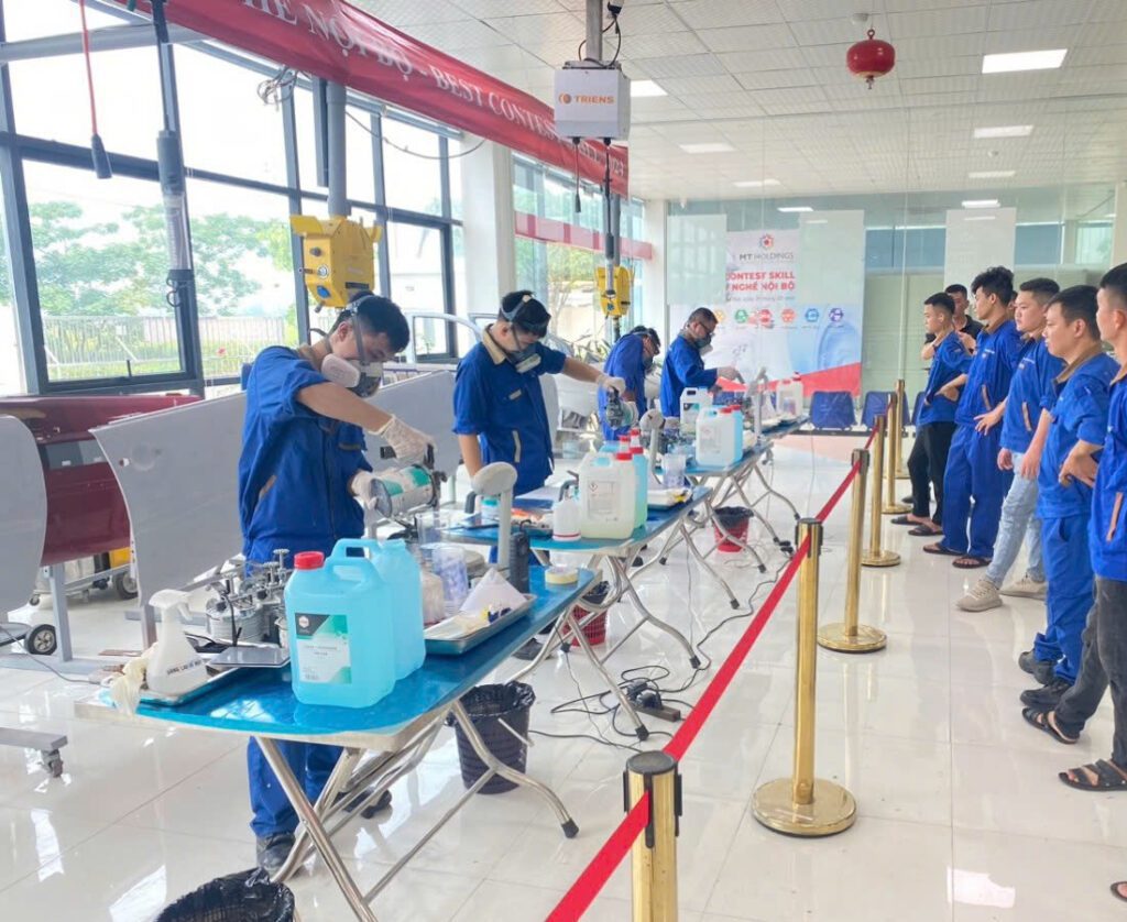 Học Sơn Ô Tô – Nên Hay Không? z6649798543847 723236be1718b88f418391d200d4e1cf e1748486284795